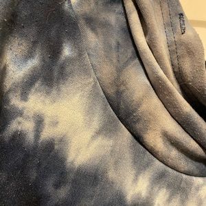 Blue and white tie dye cropped sweatshirt rue21